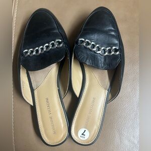 Vintage minimalist Black mules